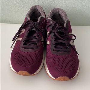 New Balance Arishi V2 Running Shoes